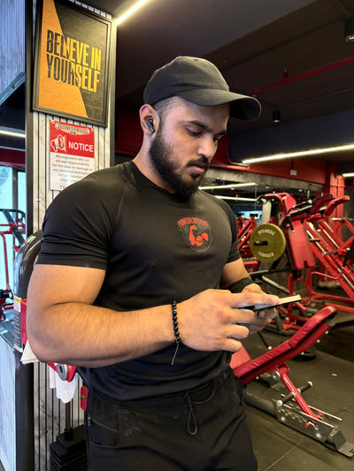 Muscle roll tee | Black